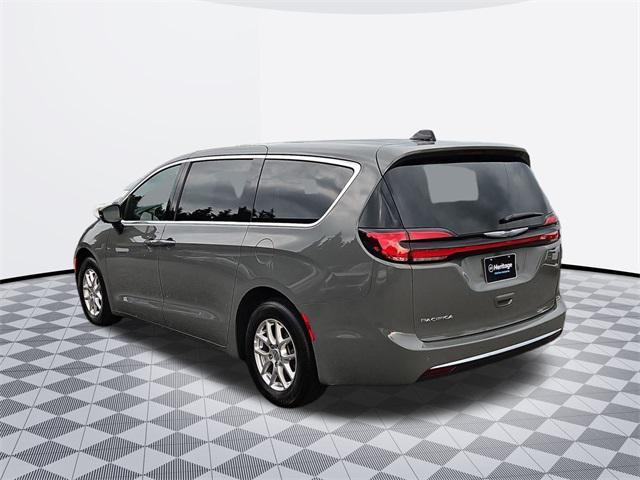 used 2025 Chrysler Pacifica car, priced at $36,000
