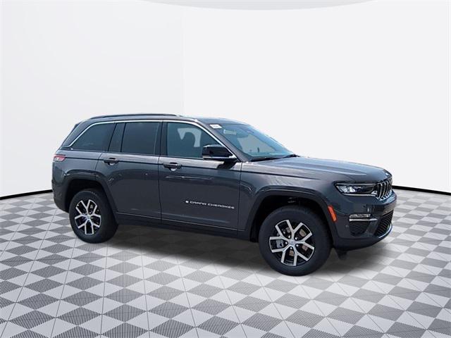 new 2025 Jeep Grand Cherokee car, priced at $44,205