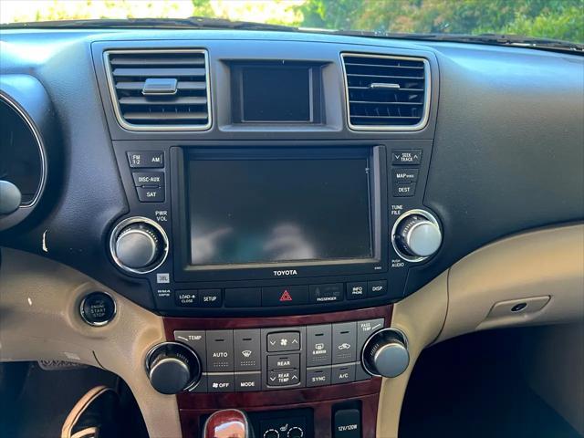 used 2012 Toyota Highlander car, priced at $18,998