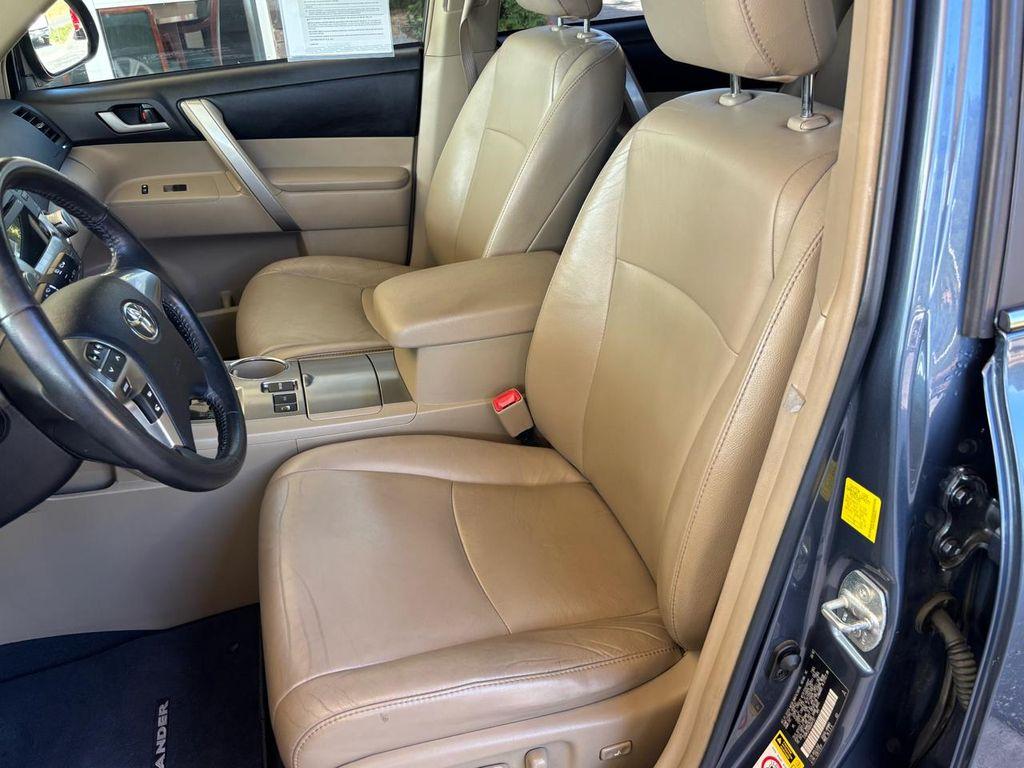 used 2011 Toyota Highlander car, priced at $14,998