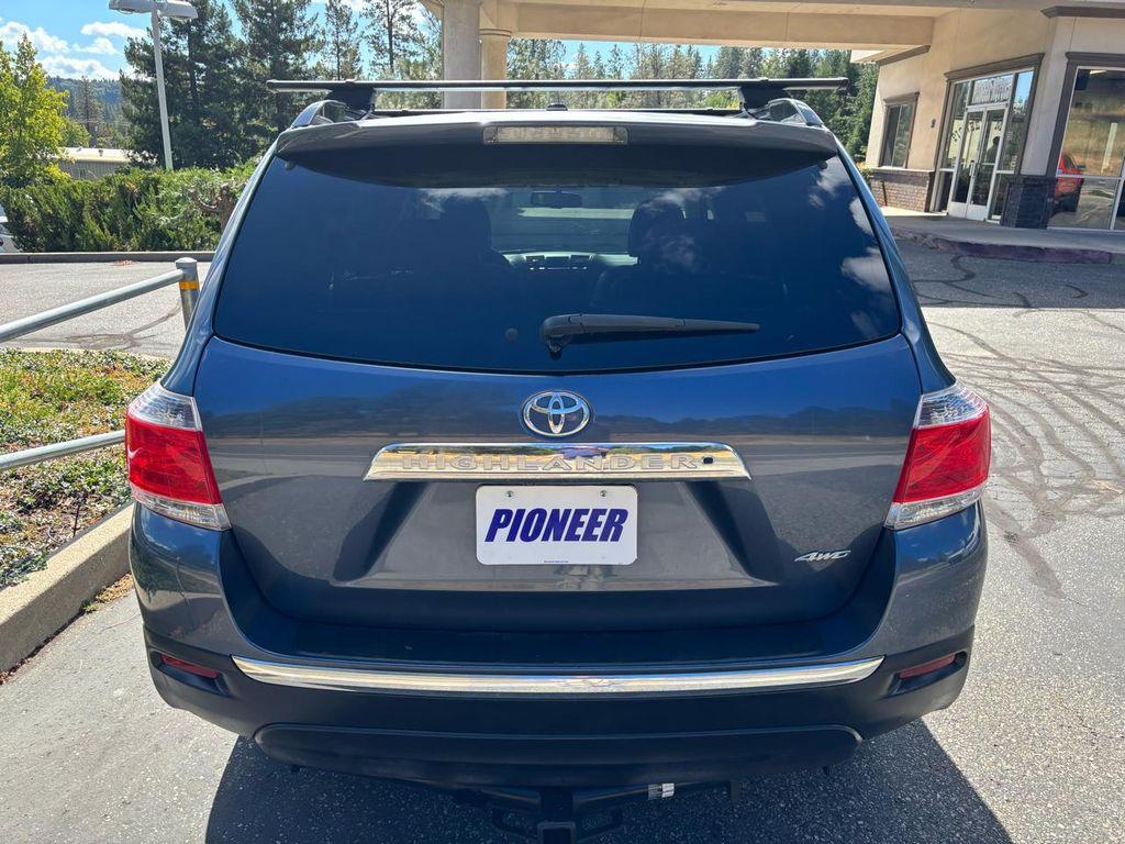 used 2011 Toyota Highlander car, priced at $14,998