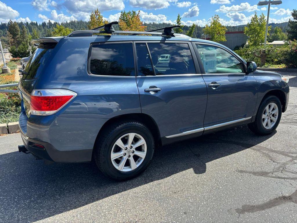 used 2011 Toyota Highlander car, priced at $14,998