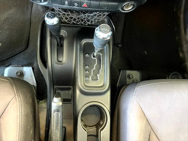 used 2013 Jeep Wrangler Unlimited car, priced at $21,998