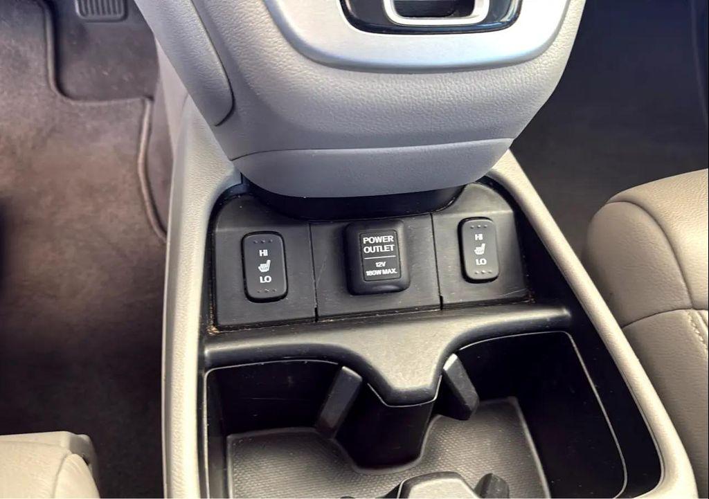 used 2013 Honda CR-V car, priced at $13,998