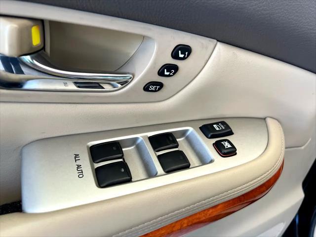 used 2009 Lexus RX 350 car, priced at $13,998