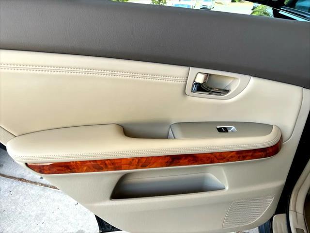 used 2009 Lexus RX 350 car, priced at $13,998