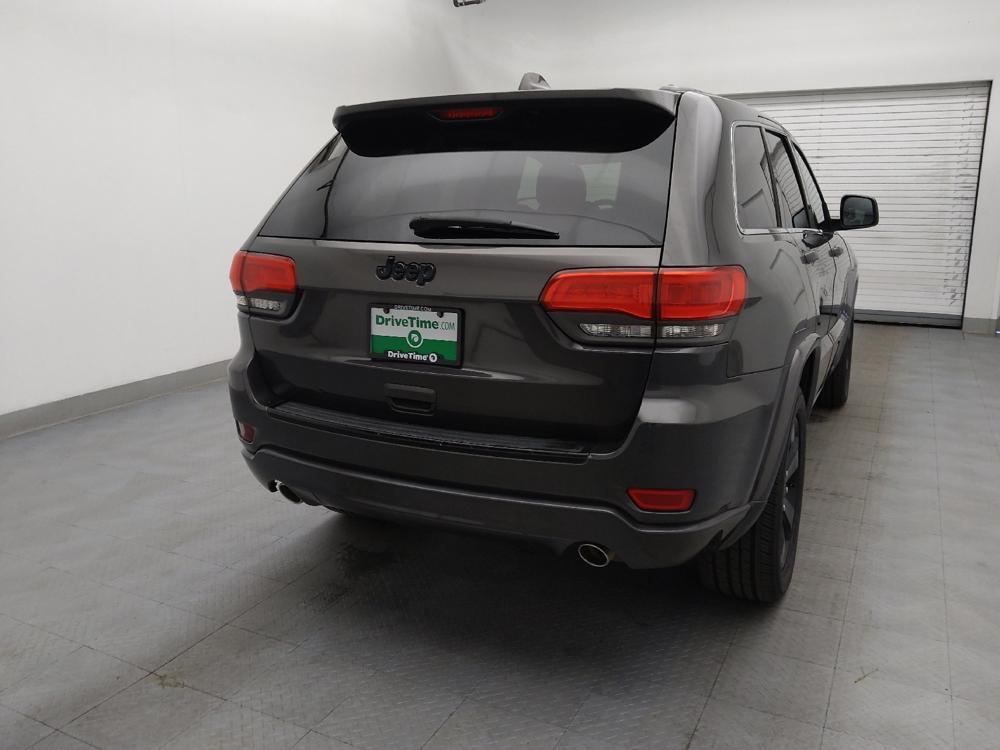 used 2015 Jeep Grand Cherokee car, priced at $17,195