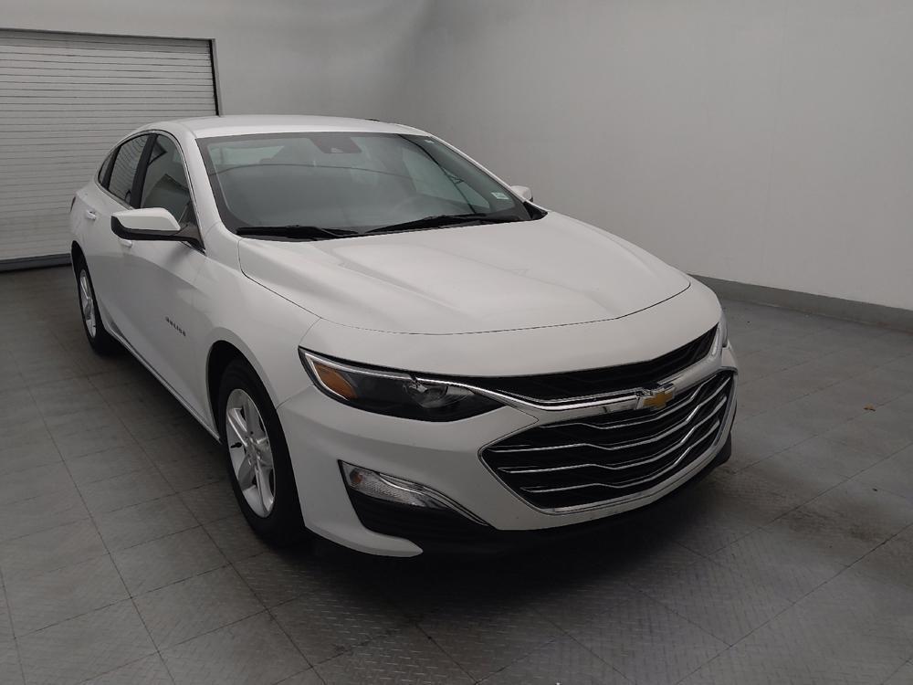 used 2021 Chevrolet Malibu car, priced at $17,895