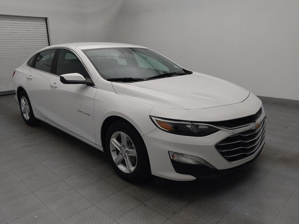 used 2021 Chevrolet Malibu car, priced at $17,895