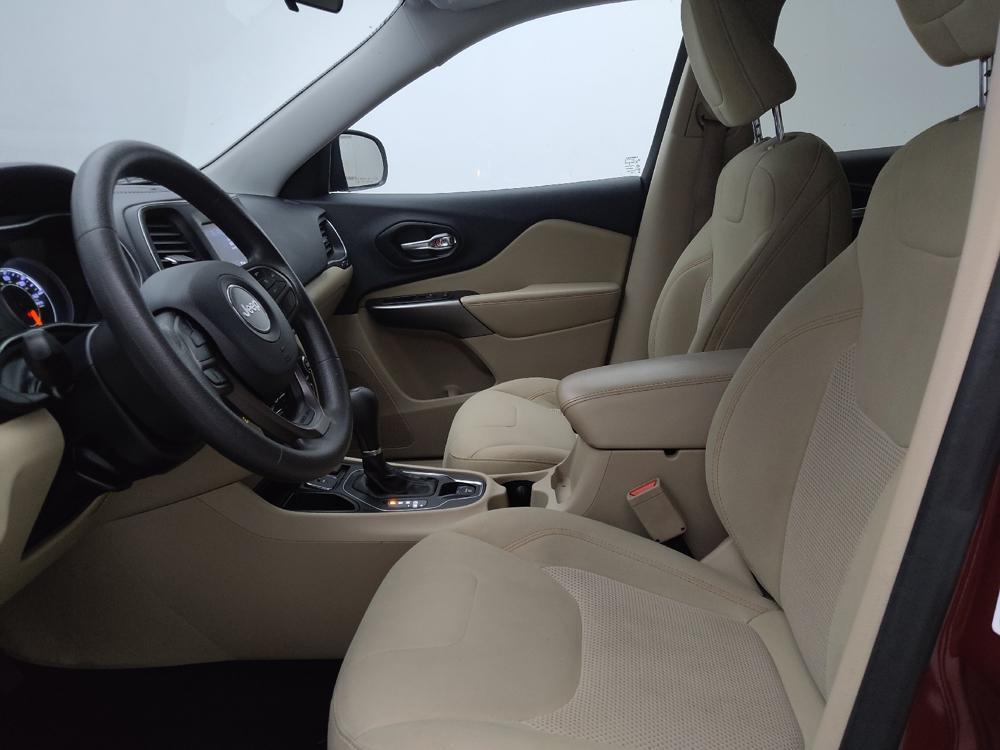 used 2020 Jeep Cherokee car, priced at $18,995