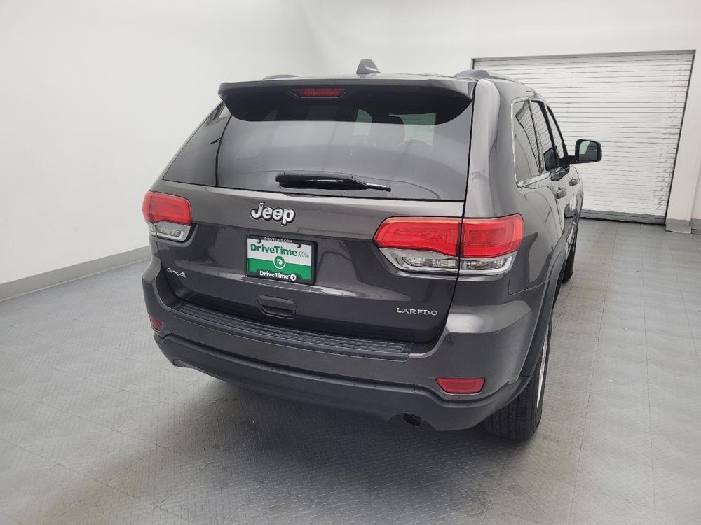 used 2016 Jeep Grand Cherokee car, priced at $15,695