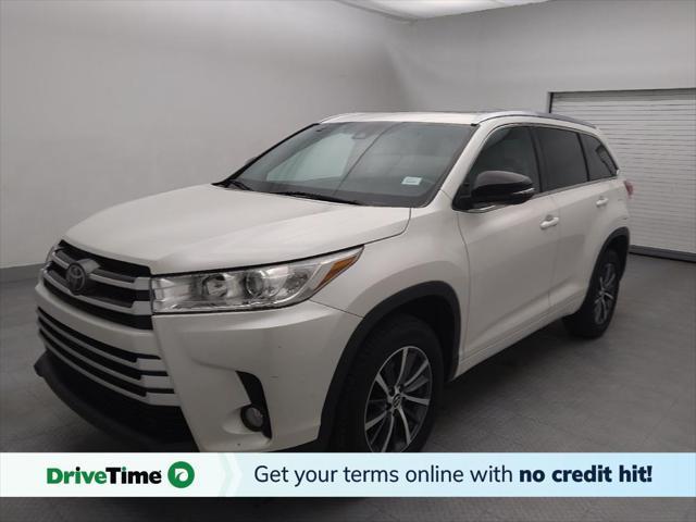 used 2017 Toyota Highlander car, priced at $24,295