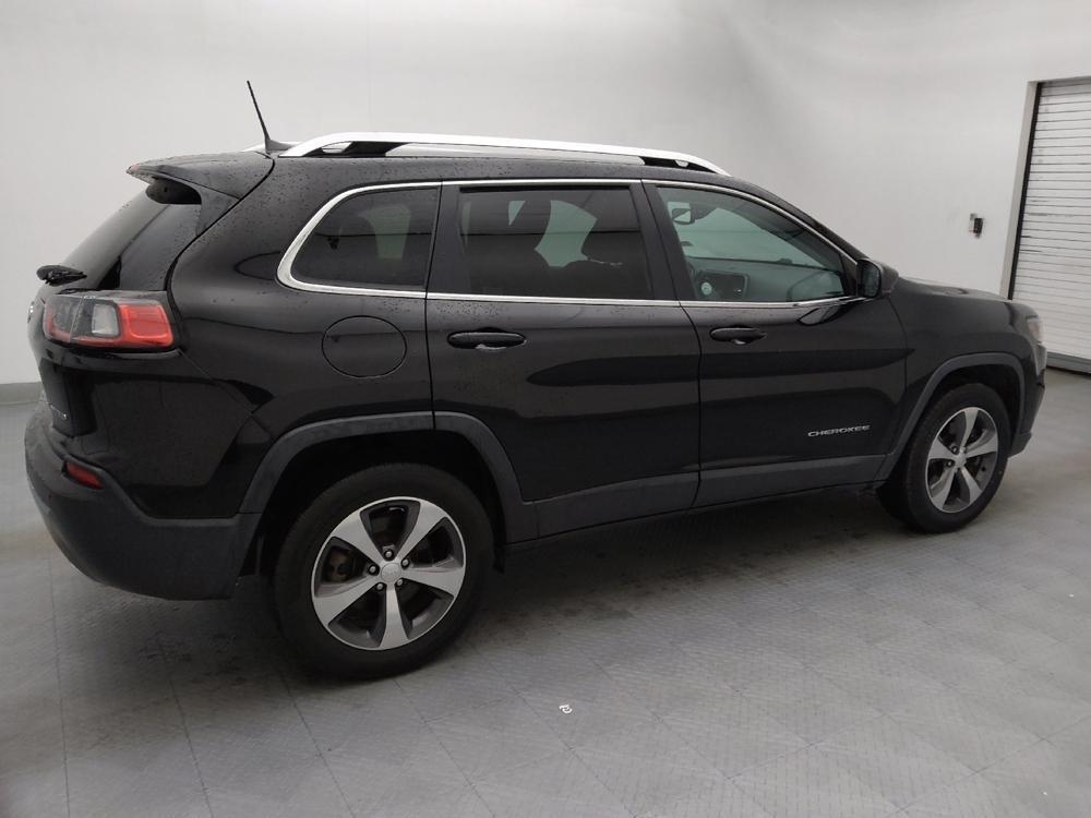 used 2019 Jeep Cherokee car, priced at $20,195