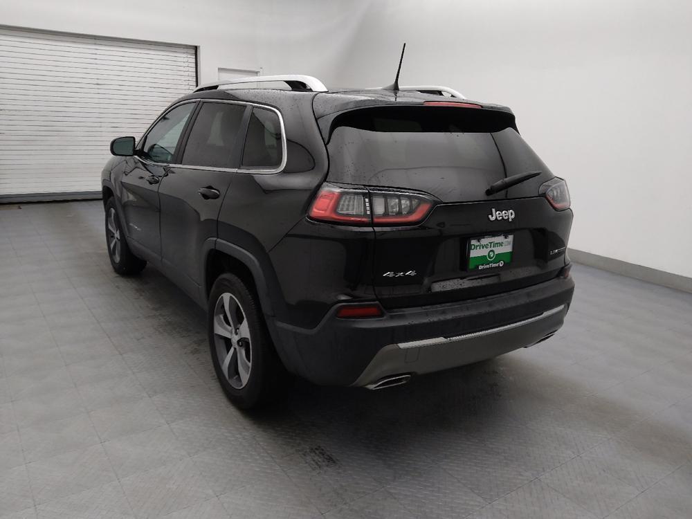 used 2019 Jeep Cherokee car, priced at $20,195