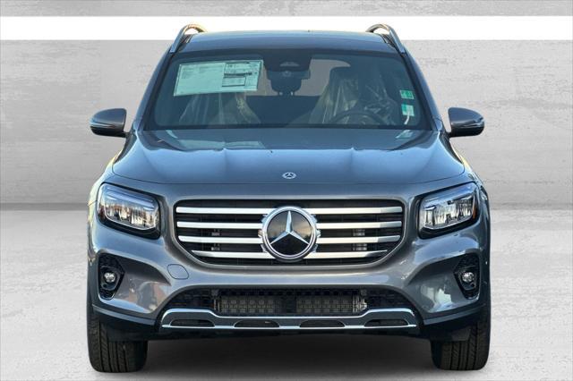 new 2025 Mercedes-Benz GLB 250 car, priced at $49,200