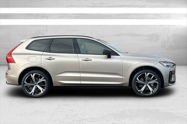 new 2025 Volvo XC60 car, priced at $60,635