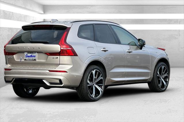 new 2025 Volvo XC60 car, priced at $60,635