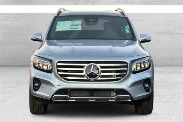 new 2025 Mercedes-Benz GLB 250 car, priced at $49,200