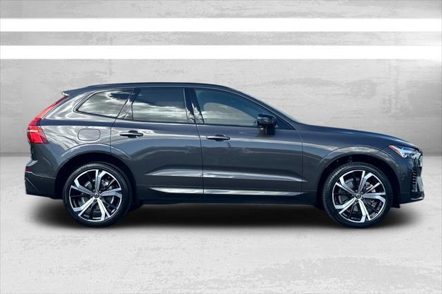 used 2022 Volvo XC60 Recharge Plug-In Hybrid car, priced at $31,789