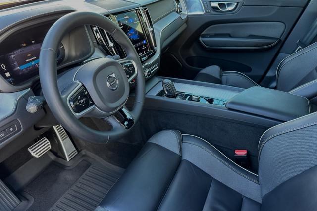 used 2022 Volvo XC60 Recharge Plug-In Hybrid car, priced at $31,789