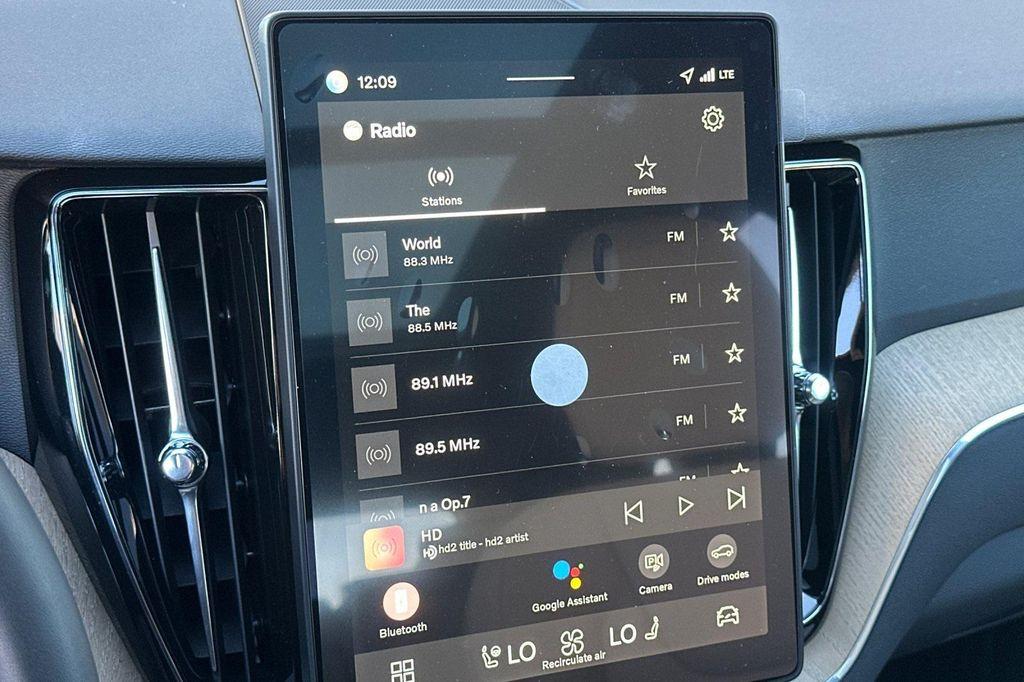 new 2026 Volvo XC60 car, priced at $58,425