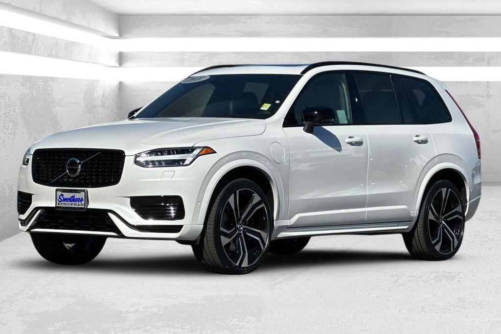 used 2021 Volvo XC90 Recharge Plug-In Hybrid car, priced at $33,177