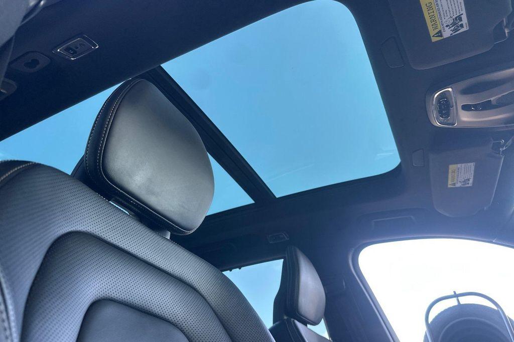 used 2021 Volvo XC90 Recharge Plug-In Hybrid car, priced at $33,177