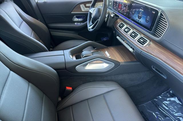 new 2025 Mercedes-Benz GLE 450 car, priced at $80,660