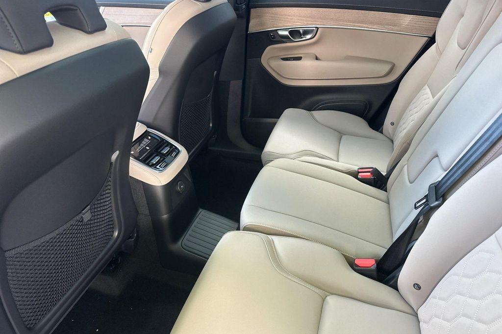 new 2026 Volvo XC90 Plug-In Hybrid car, priced at $78,805