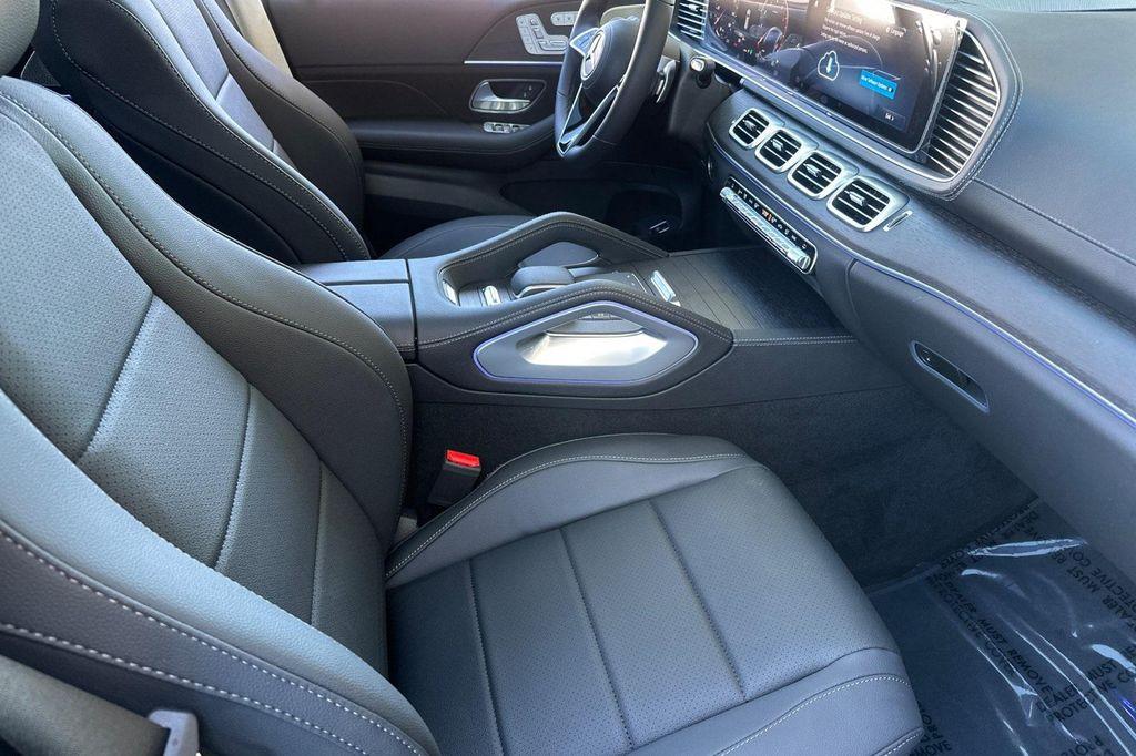 new 2026 Mercedes-Benz GLS 450 car, priced at $93,615