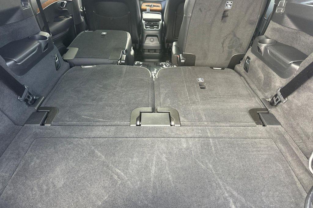 used 2022 Volvo XC90 Recharge Plug-In Hybrid car, priced at $40,835