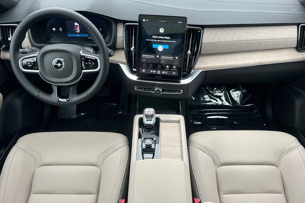 new 2026 Volvo XC90 car, priced at $71,825