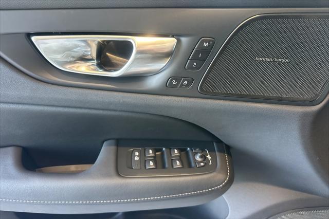 new 2025 Volvo V60 Cross Country car, priced at $59,025