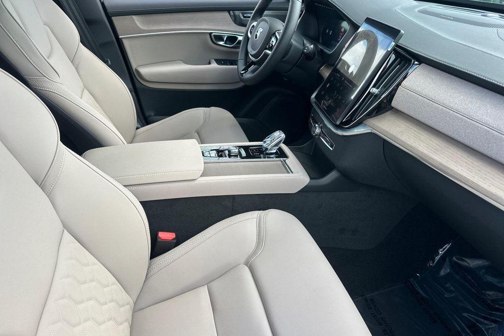 new 2026 Volvo XC90 car, priced at $74,880