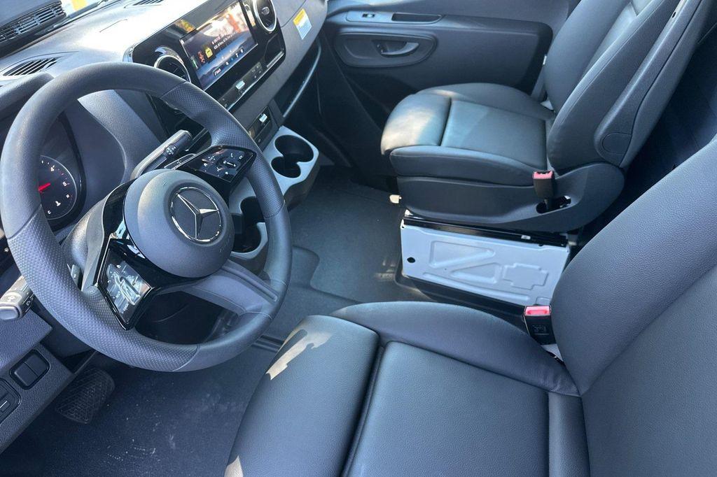 new 2025 Mercedes-Benz Sprinter 2500 car, priced at $59,333