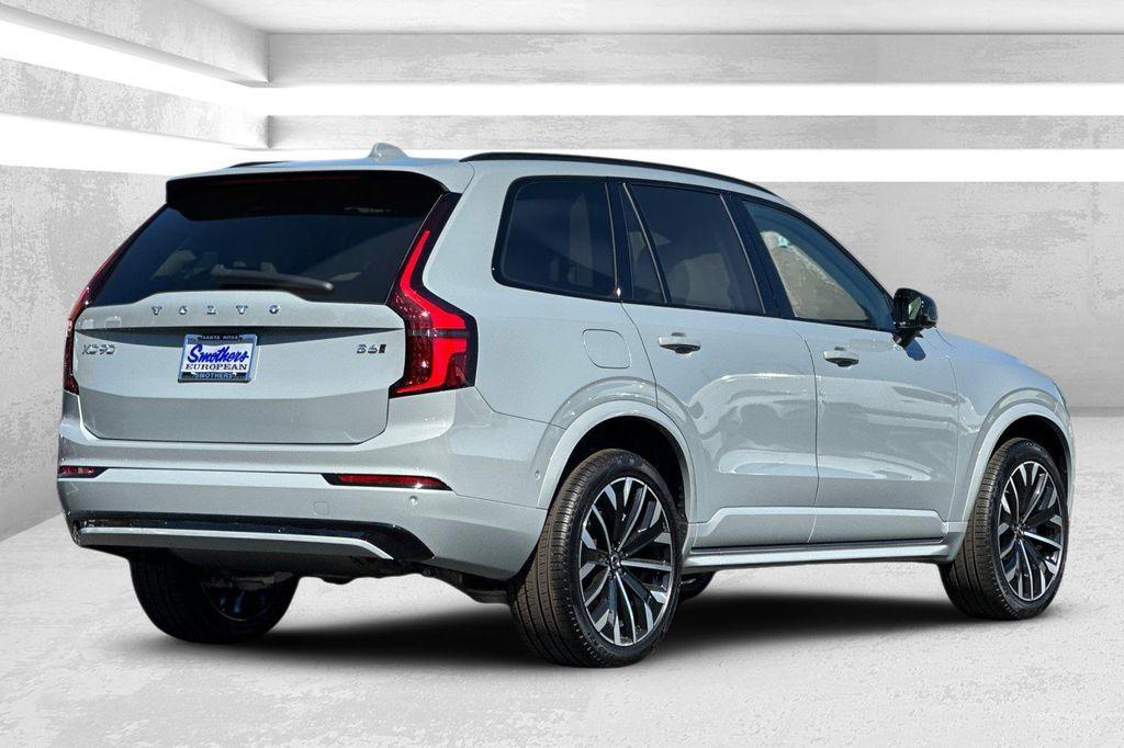 new 2026 Volvo XC90 car, priced at $79,410