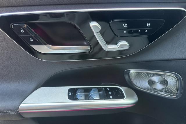 new 2025 Mercedes-Benz GLC 300 car, priced at $59,950