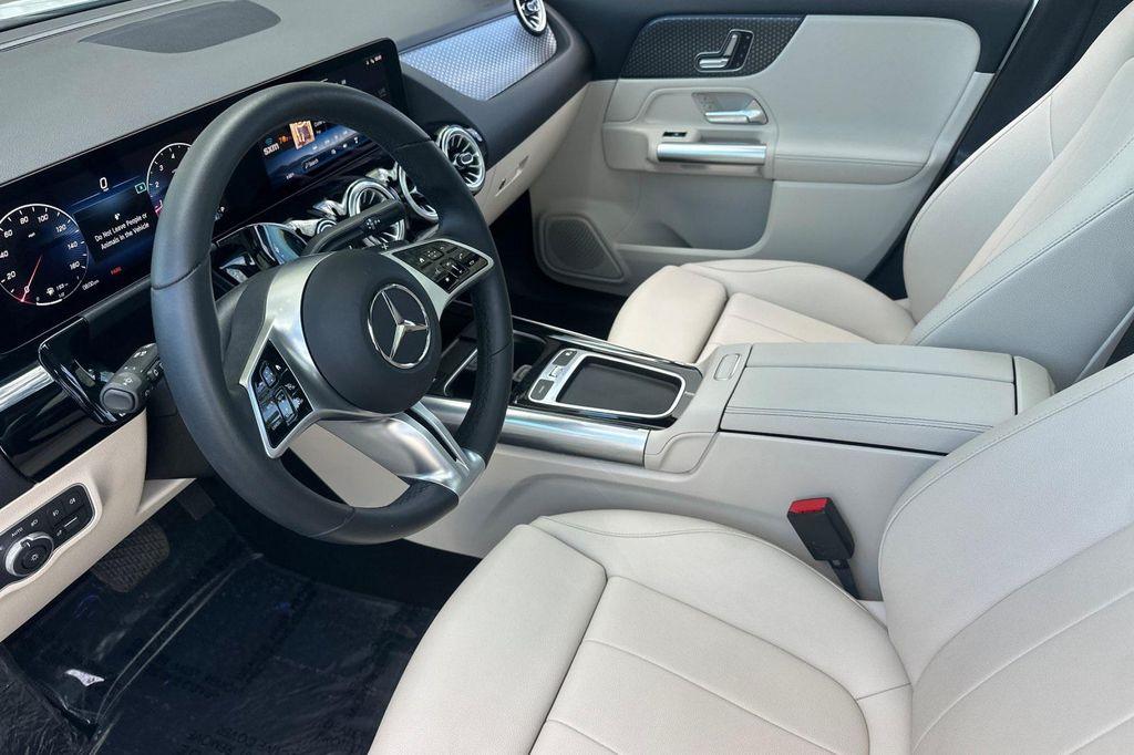 used 2025 Mercedes-Benz GLA 250 car, priced at $37,110