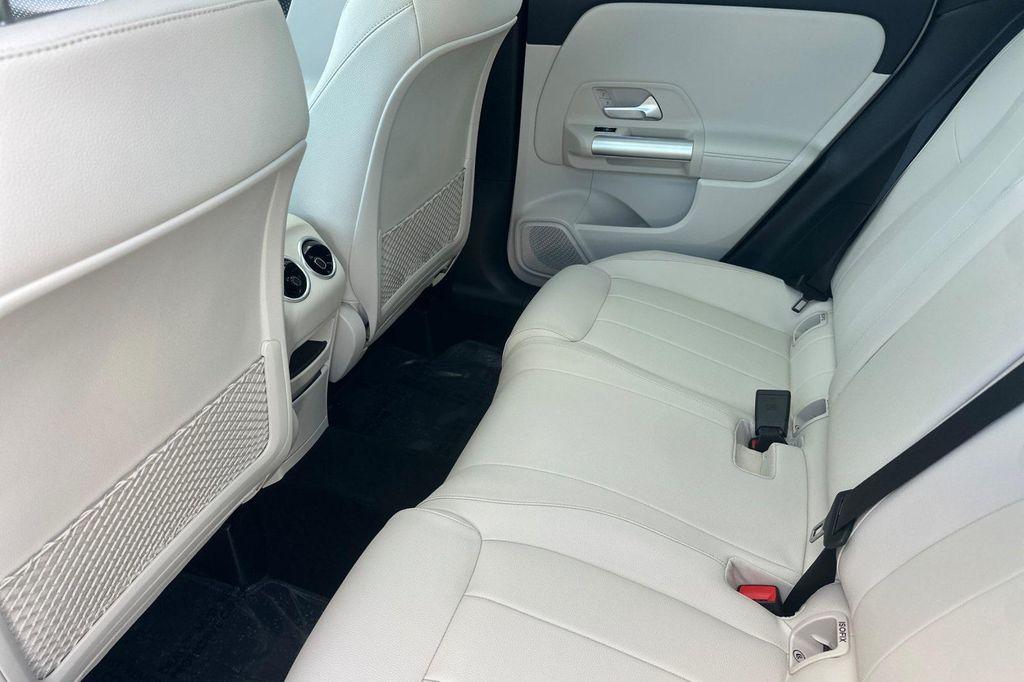 used 2025 Mercedes-Benz GLA 250 car, priced at $37,110