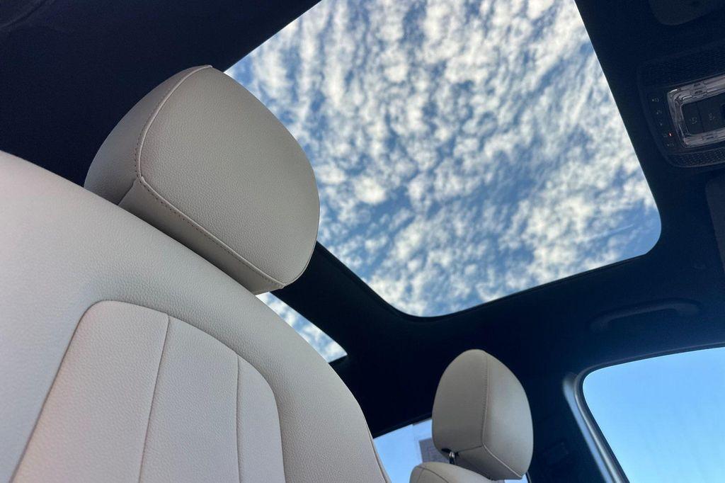 used 2025 Mercedes-Benz GLA 250 car, priced at $37,110