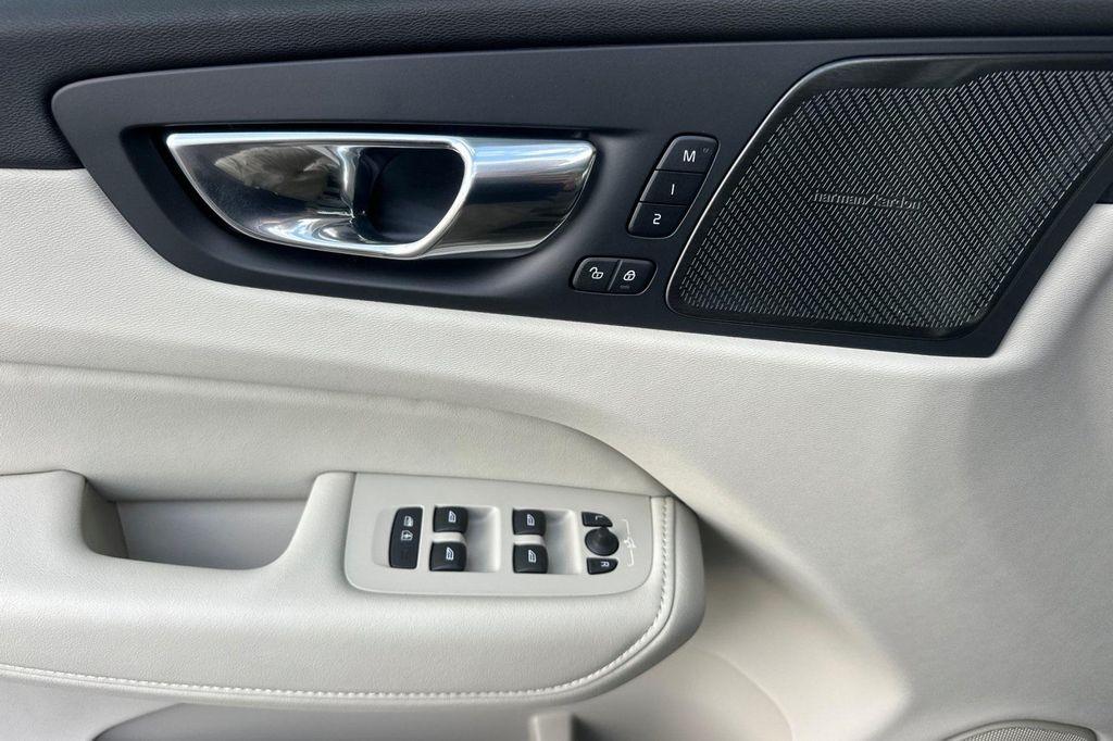 new 2026 Volvo XC60 car, priced at $64,375