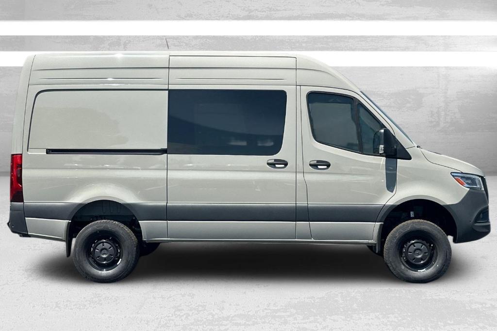 new 2024 Mercedes-Benz Sprinter 2500 car, priced at $81,610