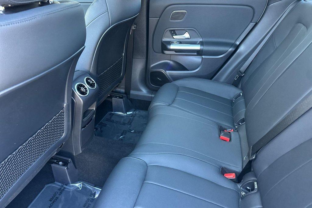 new 2026 Mercedes-Benz GLA 250 car, priced at $51,195