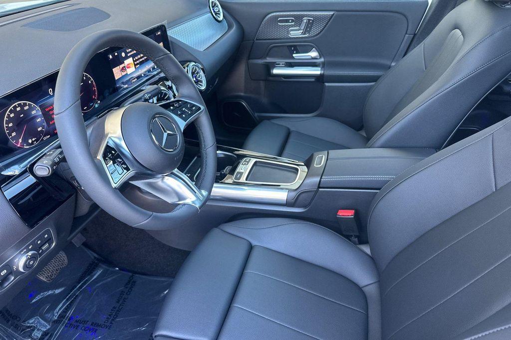 new 2026 Mercedes-Benz GLA 250 car, priced at $51,195