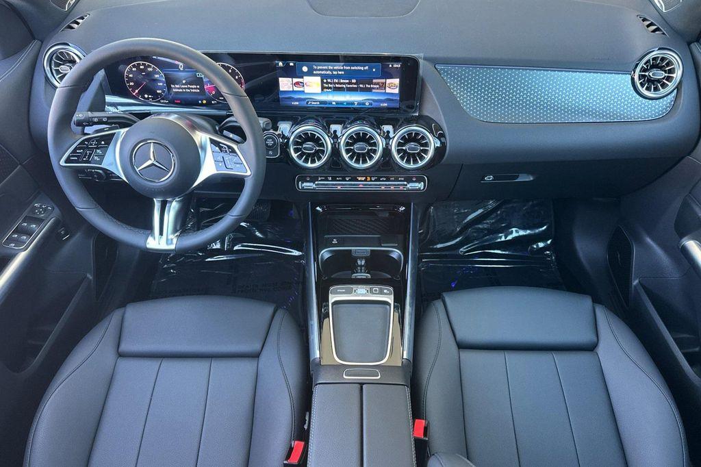 new 2026 Mercedes-Benz GLA 250 car, priced at $51,195