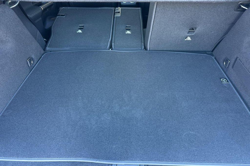 new 2026 Mercedes-Benz GLA 250 car, priced at $51,195