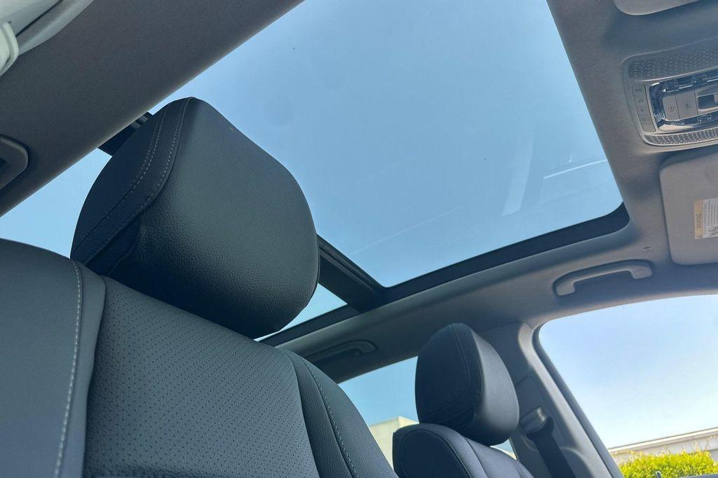 new 2026 Mercedes-Benz GLE 350 car, priced at $72,065