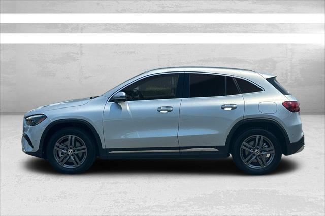 used 2025 Mercedes-Benz GLA 250 car, priced at $38,072
