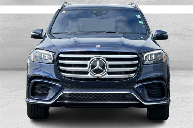 new 2024 Mercedes-Benz GLS 450 car, priced at $99,190