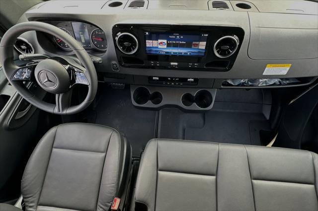 new 2025 Mercedes-Benz Sprinter 2500 car, priced at $70,122